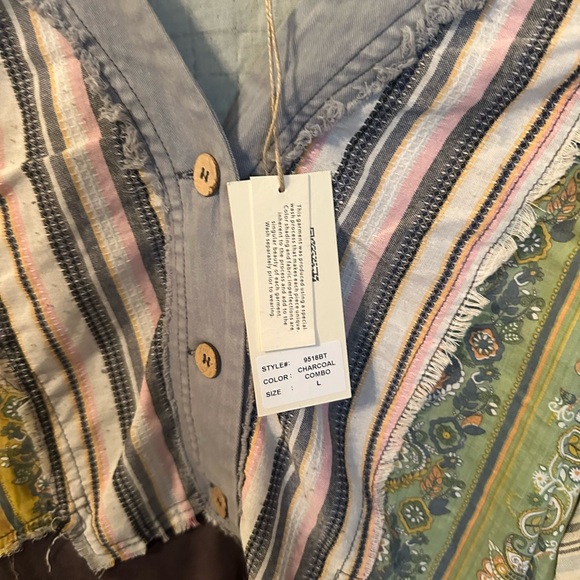 Blue Velvet  Button Down Shirt - Picture 4 of 6